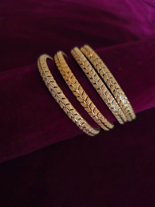 KFJ Bangles FF1